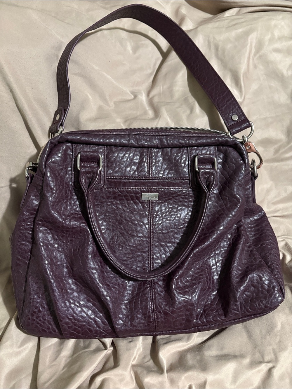 Jewell by thirty one Plum Textured Shoulder Bag with Matching Wallet by - Picture 8 of 8